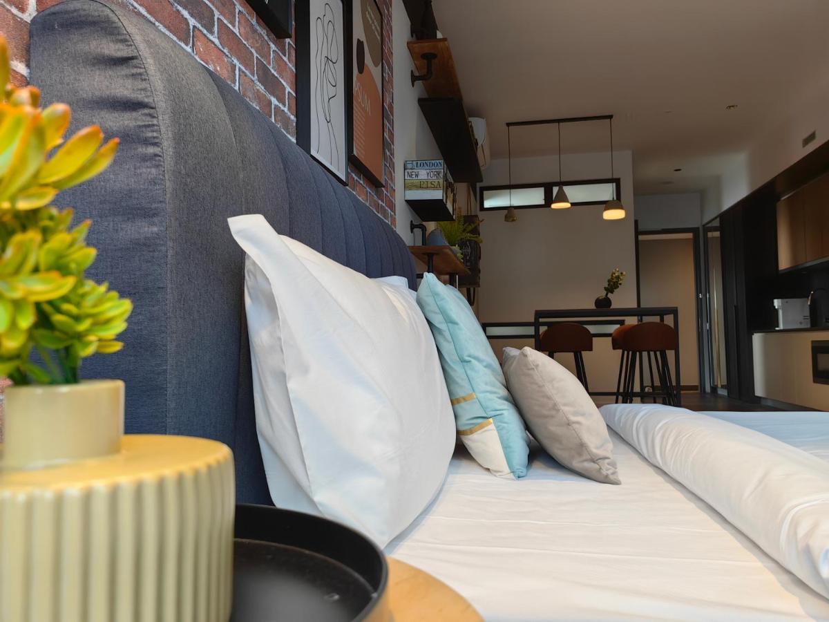 Scarletz Suites Klcc By De Harlequins Guesthouse Kuala Lumpur Kültér fotó